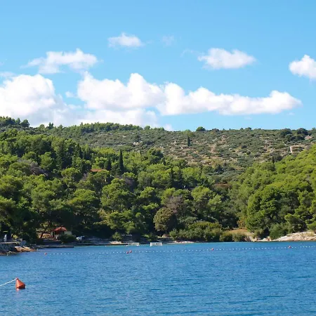 Petricic Apartman Postira